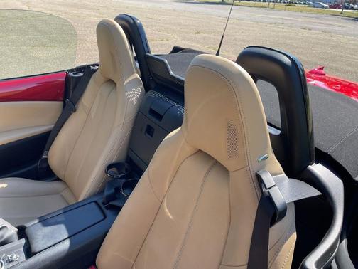 Soul Red Metallic 2016 Mazda MX-5 Miata Grand Touring