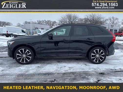 2024 Volvo XC60 B5 Plus Dark Theme