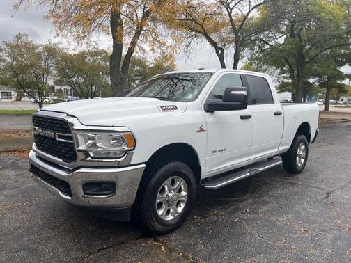 2024 RAM 2500 Big Horn Crew Cab 4x4 6'4' Box