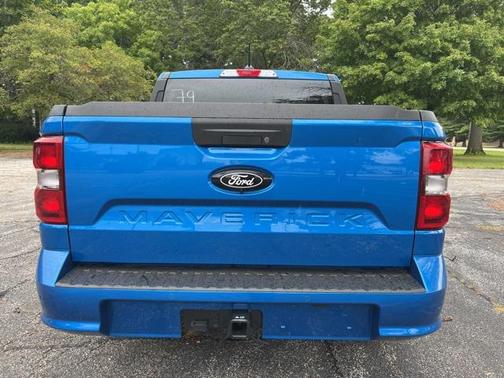 2025 Ford Maverick Lobo Standard