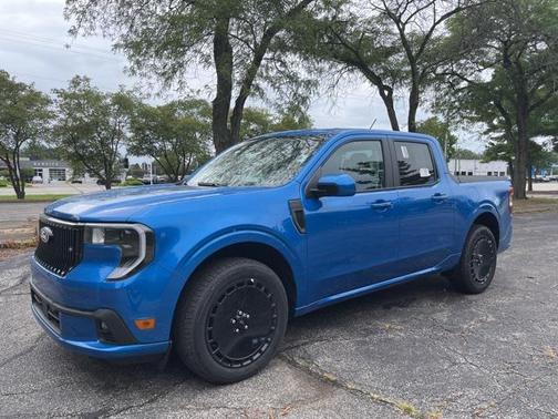 2025 Ford Maverick Lobo Standard
