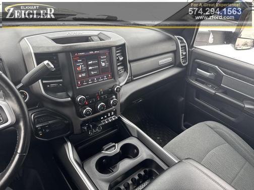 2020 RAM 2500 Big Horn Crew Cab 4X4 6'4' Box