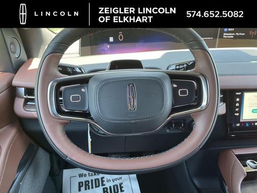 Star White Metallic Tri-Coat 2026 Lincoln Navigator Reserve