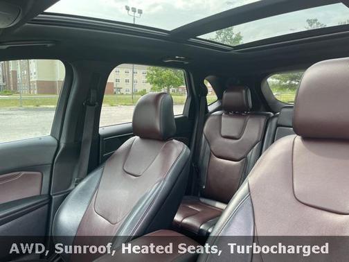 2020 Ford Edge Titanium