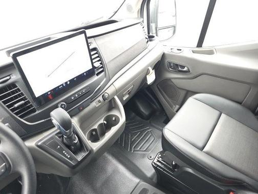 Oxford White 2026 Ford Transit-250 Base