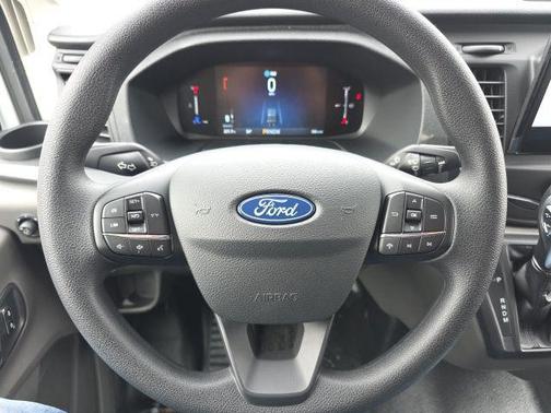 Oxford White 2026 Ford Transit-250 Base