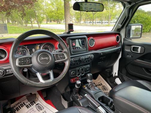Bright White Clearcoat 2019 Jeep Wrangler Unlimited Rubicon