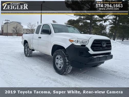 2019 Toyota Tacoma SR