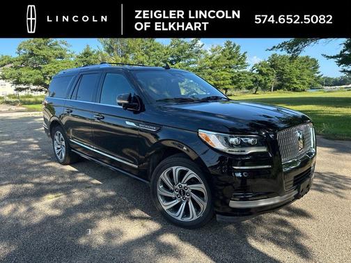 Black Metallic 2022 Lincoln Navigator Reserve