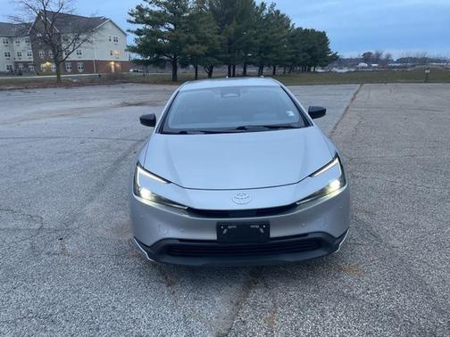 2024 Toyota Prius LE