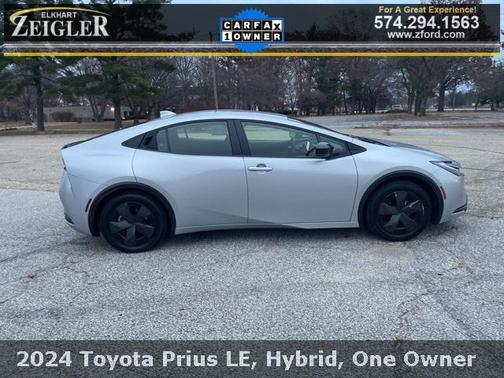 2024 Toyota Prius LE