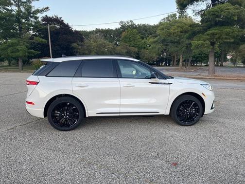 2025 Lincoln Corsair Grand Touring