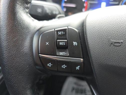 Gray Metallic 2022 Ford Bronco Sport Badlands