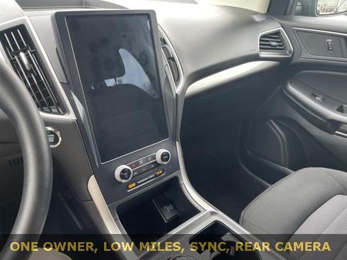2023 Ford Edge SE