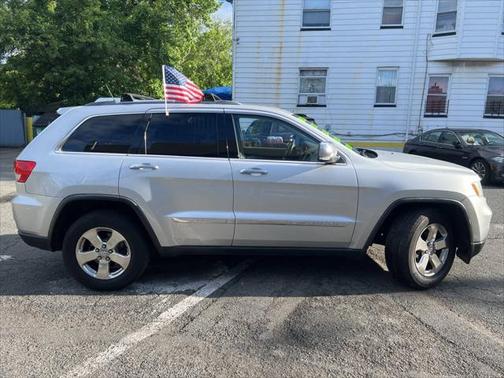 2011 Jeep Grand Cherokee Limited X