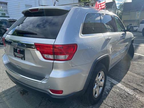 2011 Jeep Grand Cherokee Limited X