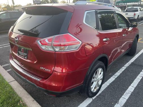 2016 Nissan Rogue SV