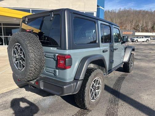 2025 Jeep Wrangler Rubicon