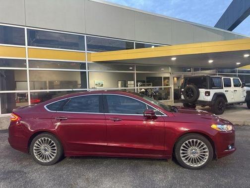 2016 Ford Fusion Titanium
