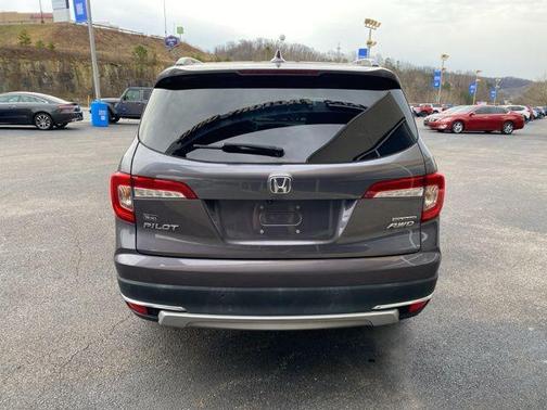 2020 Honda Pilot Touring 7-Passenger