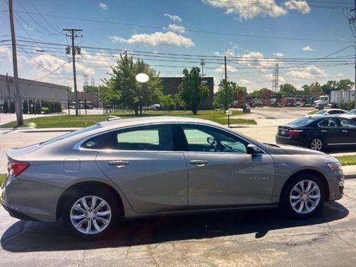 2025 Chevrolet Malibu LT