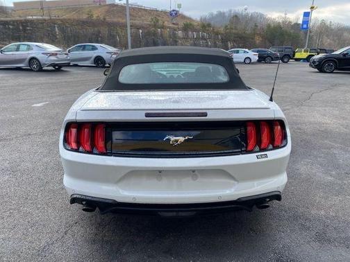 2023 Ford Mustang EcoBoost Premium