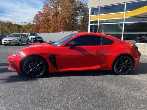 2024 Toyota GR86 Premium