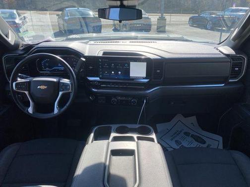 2024 Chevrolet Silverado 2500 LT