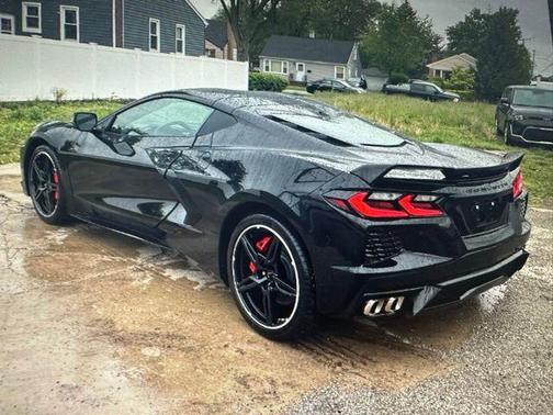 2024 Chevrolet Corvette Stingray w/2LT