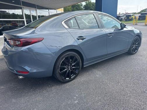 2023 Mazda Mazda3 2.5 S Carbon Edition