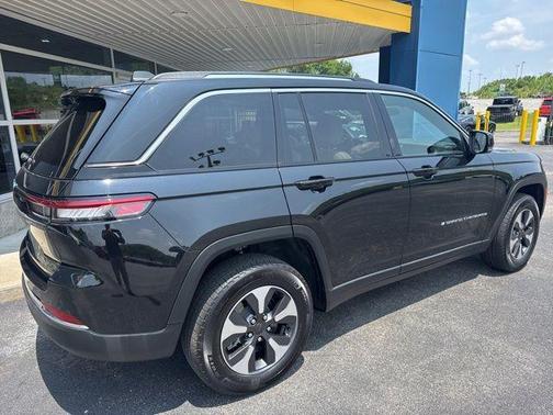 2023 Jeep Grand Cherokee 4xe Base