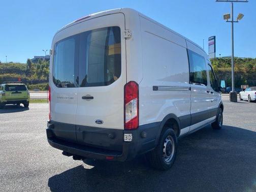 2016 Ford Transit-250 148 WB Medium Roof Cargo