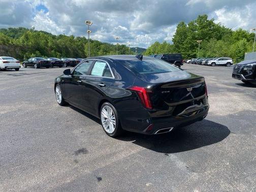 2023 Cadillac CT4 Premium Luxury