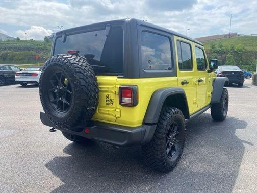 2024 Jeep Wrangler Sport