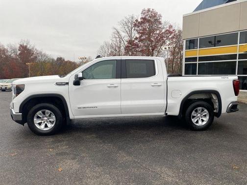 2023 GMC Sierra 1500 SLE