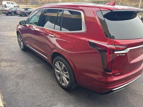2023 Cadillac XT6 Premium Luxury AWD