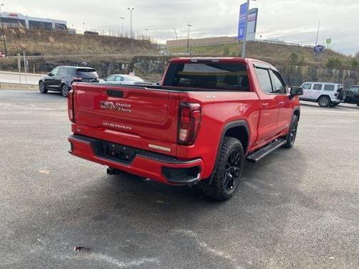 2022 GMC Sierra 1500 Elevation