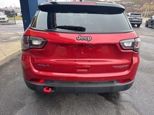 2025 Jeep Compass Trailhawk