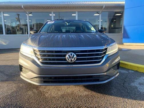 2022 Volkswagen Passat 2.0T Limited Edition