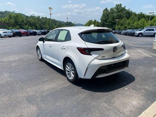 2024 Toyota Corolla Hatchback SE