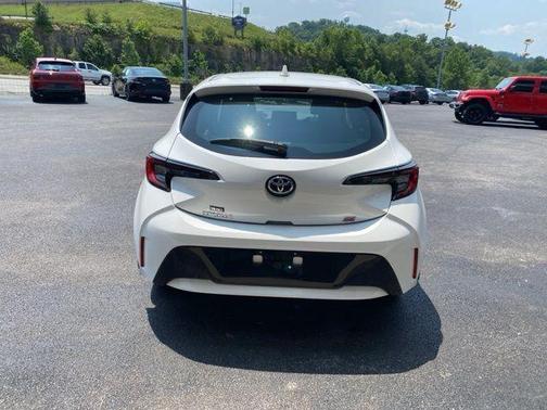 2024 Toyota Corolla Hatchback SE