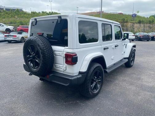2021 Jeep Wrangler Unlimited Sahara Altitude