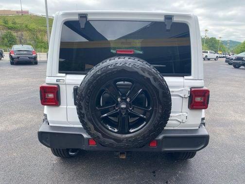 2021 Jeep Wrangler Unlimited Sahara Altitude