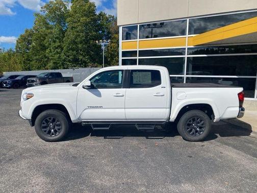2023 Toyota Tacoma SR5