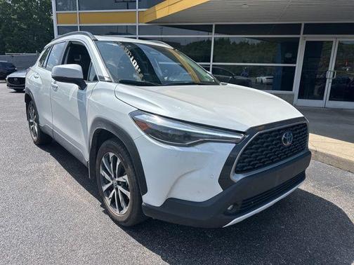 2023 Toyota Corolla Cross XLE