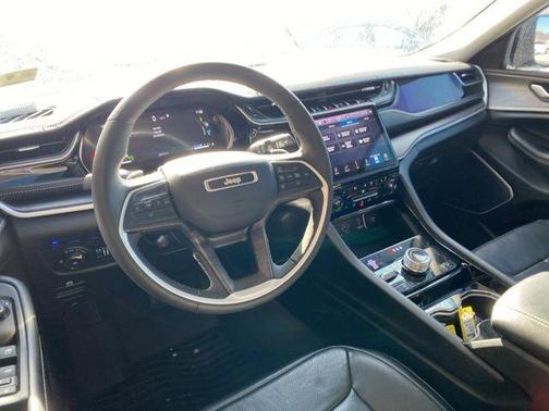 2022 Jeep Grand Cherokee 4xe Base