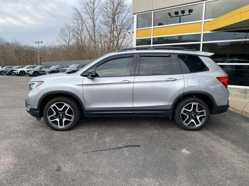 2022 Honda Passport Elite