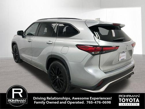 Celestial Silver Metallic 2023 Toyota Highlander XSE