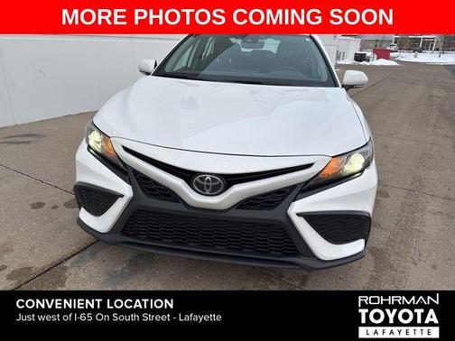 2023 Toyota Camry SE