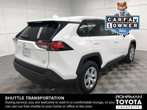 2022 Toyota RAV4 LE